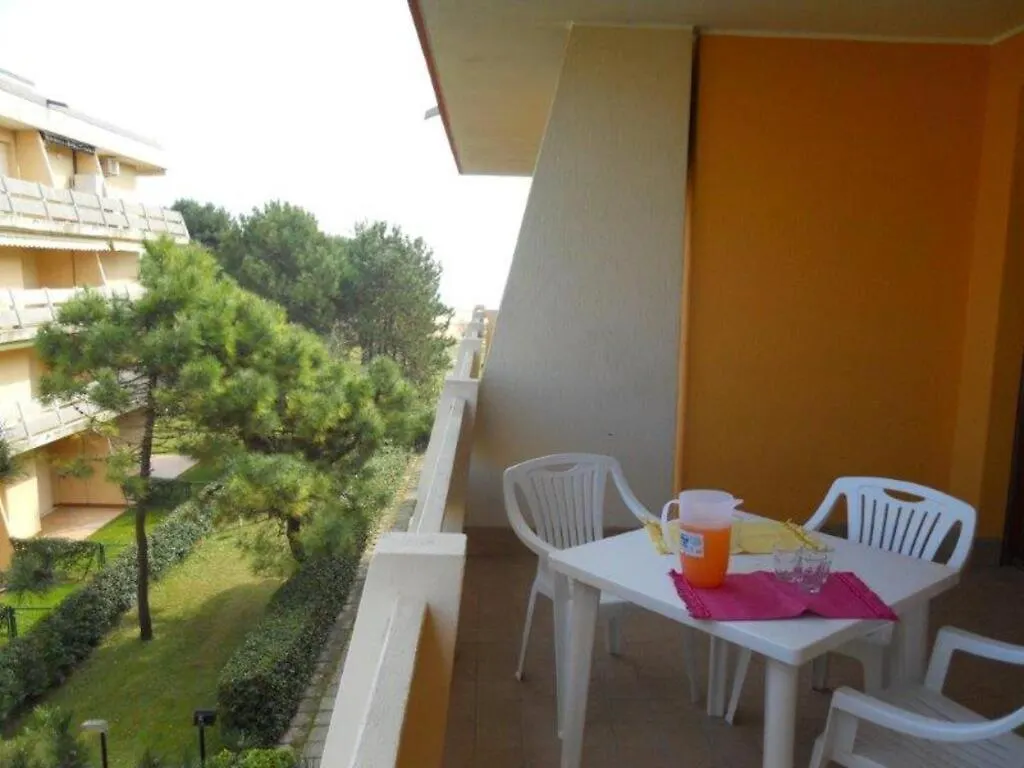 Modern Flat With Terrace - Beahost Rentals Bibione Italy